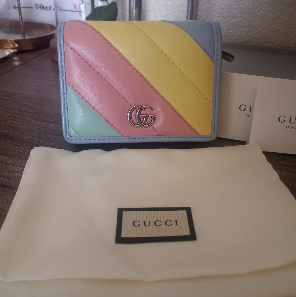 GUCCI Marmont multicolored quilted wallet